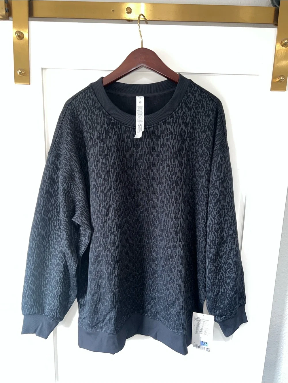 lululemon athletica NWT Perfectly Oversized Jacquard Crew Black Size 10